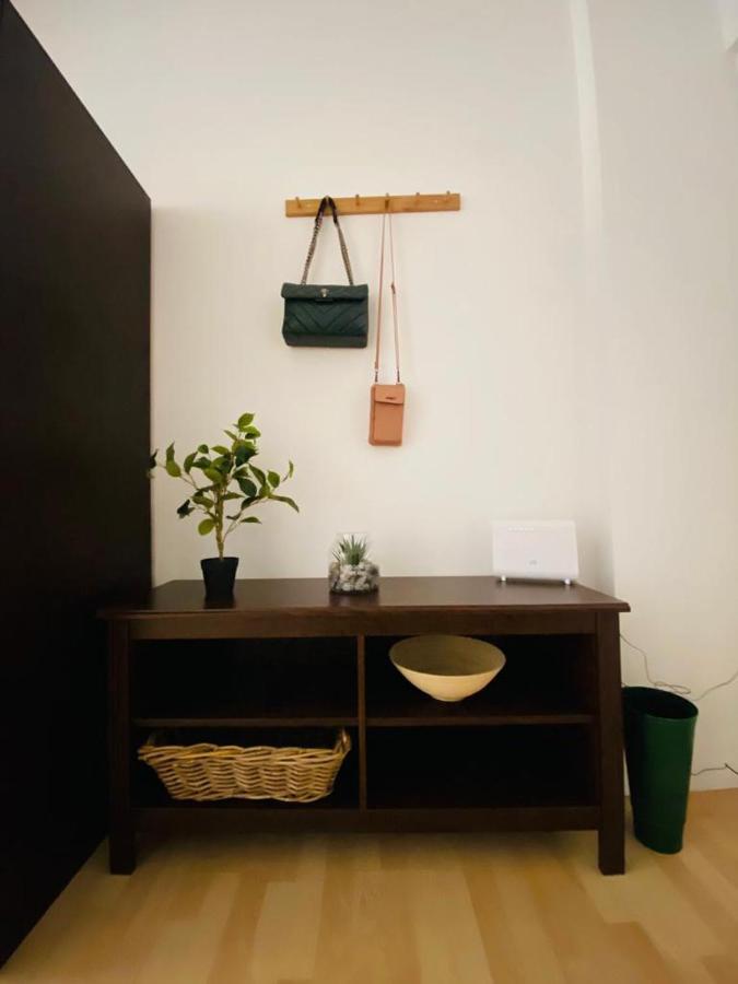 Lovely Apartment In The Heart Of Афины Экстерьер фото